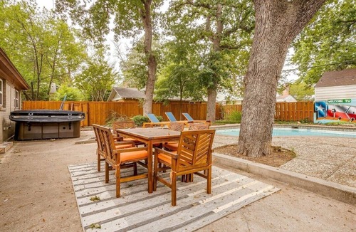 Carter Riverside House | Downtown Fort Worth 4 Bedroom Rental Perfect for Relocations & Temporary Stays