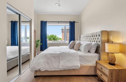 Gay Village Apartment | DownTown King Loft