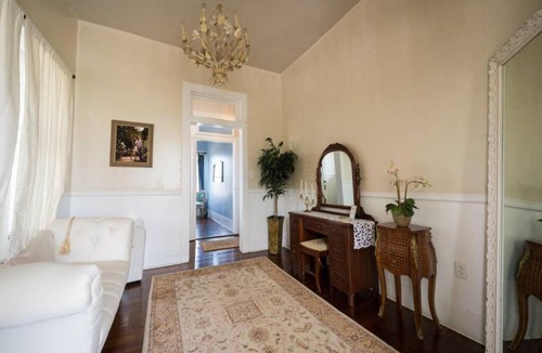 Downtown Apartment | Downtown Lafayette Luxury