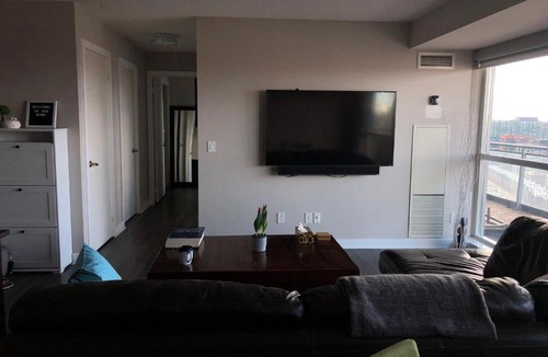 King West Village Apartment | Downtown near Exhibition 2BR+2BA w/ large balcony