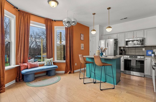 Memphis House | Downtown Oasis + HotTub+GameRoom+Arcade+MiniGolf