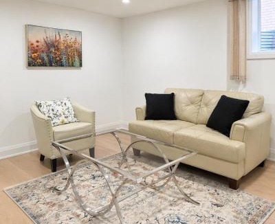Richmond Hill Apartment | El Dorado