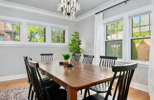 Dundee-Happy Hollow Historic District House | Elegant 3BR Oasis in Dundee Close to Downtown