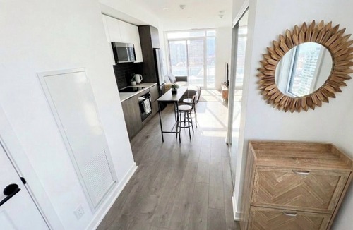 West Don Lands Apartment | Elegant Downtown 1Bdr Apartment w/transit