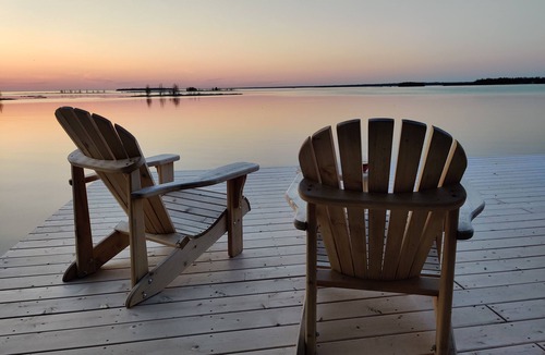 Tobermory Cottage | Elenriel Cottage - Waterfront Timberframe on Five Fathoms National Marine Park