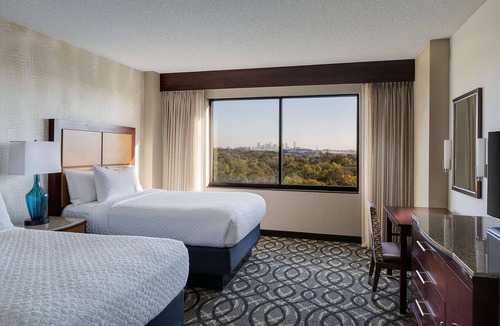 Bluffview Hotel | Embassy Suites by Hilton Dallas Love Field
