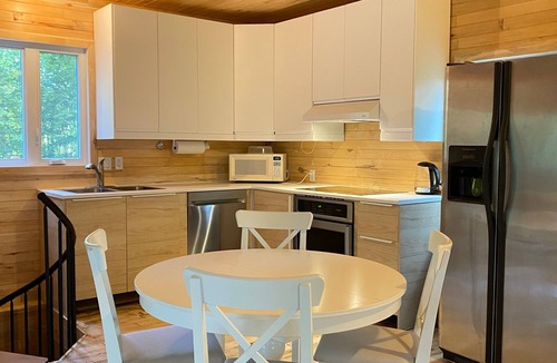Piopolis Ski Chalet | En Forêt, Tranquille, Sans Voisin Proche Mais Proche de Tout