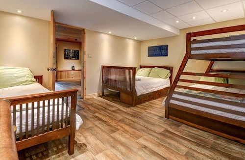Madawaska Apartment | Enjoy 3 bed, Lower Level Waterfront on 280 acres