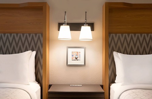 Fort Worth Hotel | Everything You Need For The Perfect Vacation! 3 Convenient Units! Indoor Pool