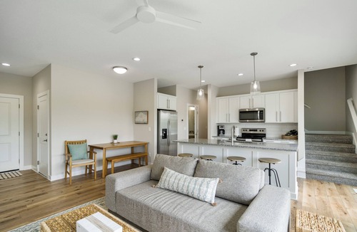 West Des Moines House | Exclusive Scenic Escape End Unit New Construction Jordan Creek w/2 Car Garage