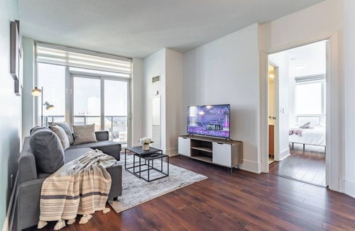 Downtown Mississauga Apartment | Executive 2BR-2Bath Condo, High Floor, Parking