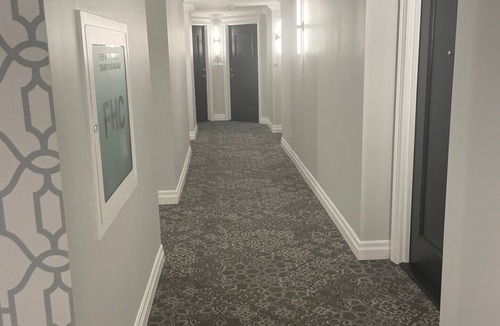Hurontario Condo | EXECUTIVE CONDO, (FULLY FURNISHED) One bedroom plus den, located in Mississauga.