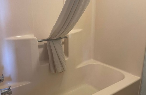 Muskogee Hotel | Executive Inn