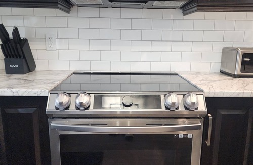St. John's House | Executive & Quiet 2 Bdrm in the Heart of the City