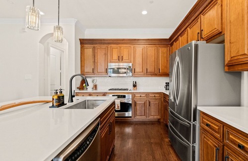 Legacy Park House | Executive Townhome in Legacy District Plano & Frisco Welcoming MAJOR INTERNATIONAL SPORTING EVENT Guests!