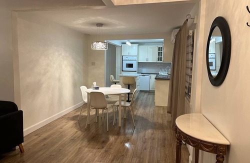 Pointe-aux-Trembles House | Experience comfort, style, and tranquility in this beautifully renovated home.