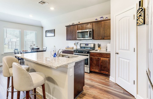 Zachary House | Explore Baton Rouge & LSU: Family Home w/Yard