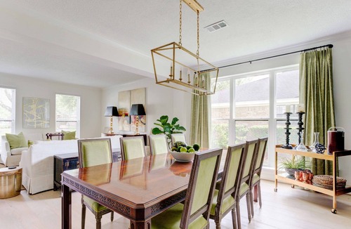 Beaumont House | Exquisite modern home w/tons of living space — “Chez Mer”