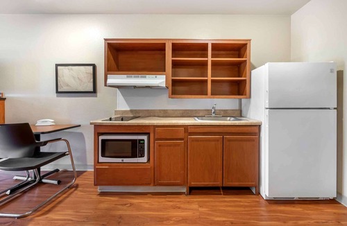 Oklahoma City Hotel | Extended Stay America Select Suites - Oklahoma City - Southeast