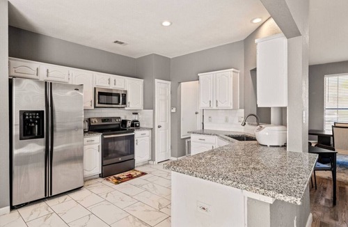 Northeast Carrollton House | Extended Stay Comfort | Prime Location + Garage