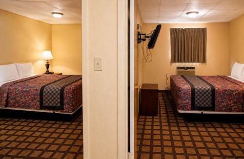Ira Hotel | Extended Stay Motel - Snyder