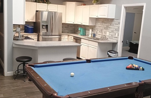 Oklahoma City House | Fabulous 3-bedroom house with hot tub and pool table