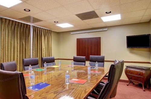 Cleburne Hotel | FairBridge Inn & Suites Cleburne