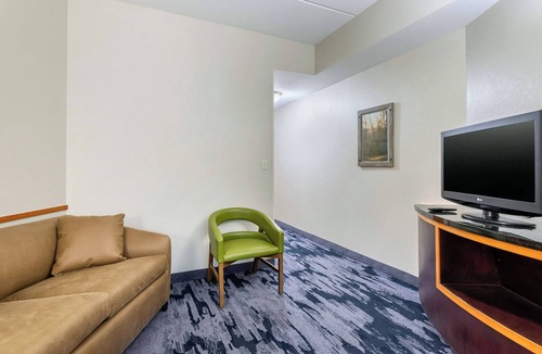 Conroe Hotel | Fairfield Inn & Suites by Marriott Houston Conroe/Woodlands