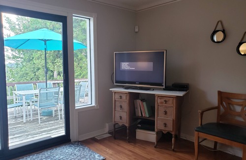 Dunsford Cottage | Fantastic Waterfront & Gorgeous Sunsets - Bobcaygeon - Kawartha Lakes