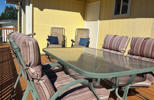 Bayshore - Klatt House | FAVORITE Cozy 2-bedroom house in a quiet neighborhood close to everything!