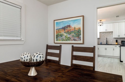 Euless House | Fenced Yard + Outdoor Dining - 6.6 miles to AT&T