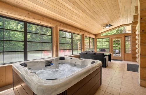 Fiddler Lake Resort Ski Chalet | Fiddler Lake Resort - Bear 25