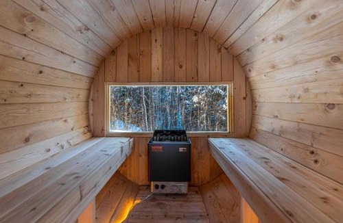 Fiddler Lake Resort Ski Chalet | Fiddler Lake Resort - Deer 87