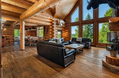 Fiddler Lake Resort Ski Chalet | Fiddler Lake Resort - Moose 93