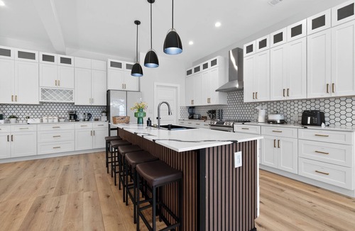 West Dallas House | FIFA World Cup 4BR Dallas | Center | Hot Tub, BBQ