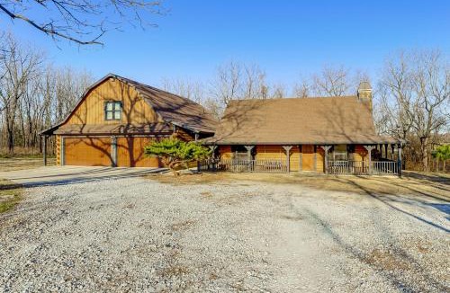Maysville House | Fish, Raft & Relax! Spacious Sulphur Springs Home