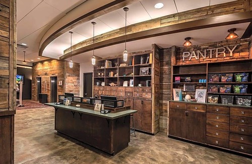 Downtown Juneau Hotel | Four Points by Sheraton Juneau