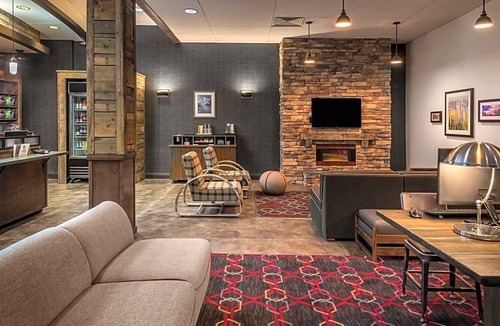 Downtown Juneau Hotel | Four Points by Sheraton Juneau