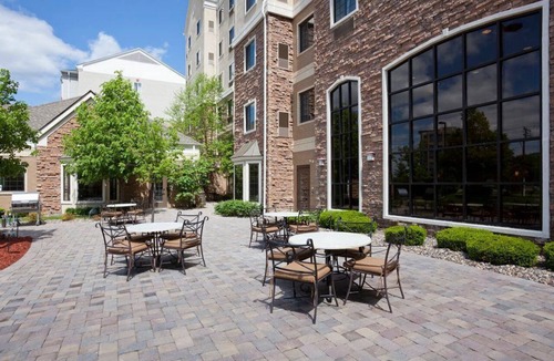 West Bloomington Condo | Free Breakfast. Pool & Hot Tub. Relaxing Retreat!