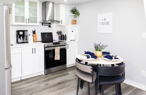 Mount Pleasant Apartment | French Charm in Brampton. 2 Bdr Apt Family Friendly!