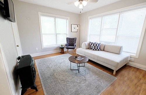 Lakewood Heights Apartment | Fresh + Bright Flat M Streets