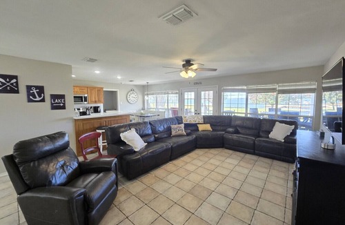 Marquez House | Freshly Updated with large dock