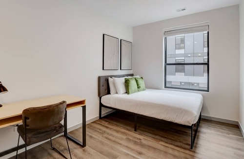 Downtown Lincoln Apartment | Frontdesk | 1 BR Apt by Museum of American Speed
