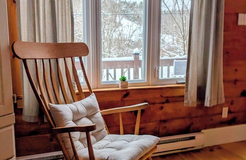 Wakefield House | Full Guest Suite at L’Auberge des Collines, Wakefield QC