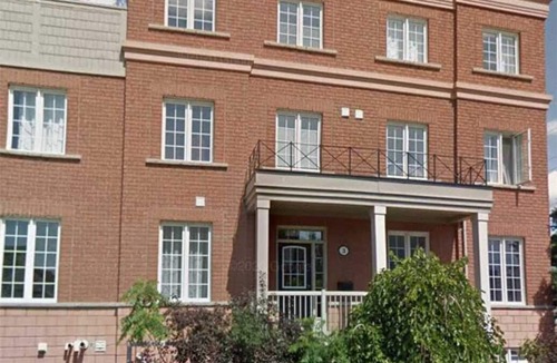 Village at York University House | Fully Furnished Bright and Luxurious Bedroom in North York - 2