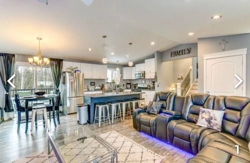 Wasilla House | Fully remodeled, centrally located, family friendly home