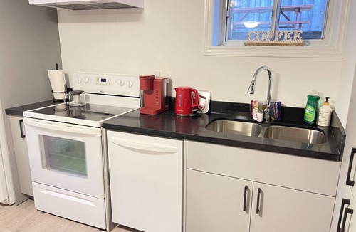 Victoria Village Apartment | Fully upgraded Apartment- 1BR/1Bath -Amazing Neighborhood