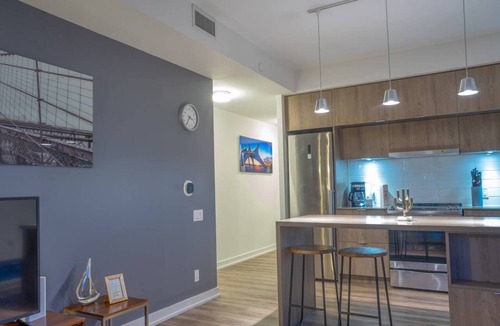 Willowdale Apartment | Furnished 2 Bedroom with 2 Bathrooms in North York | Pivot Building
