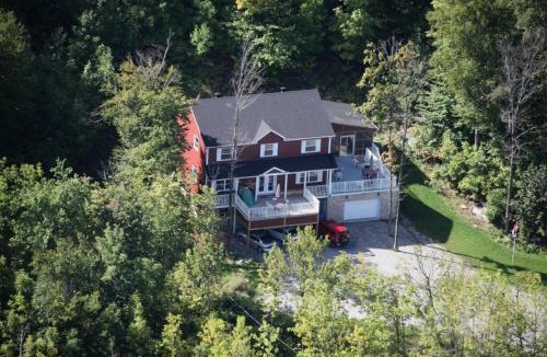 Chelsea Bed & Breakfast | Gîte Le Trésor Caché Bed & Breakfast