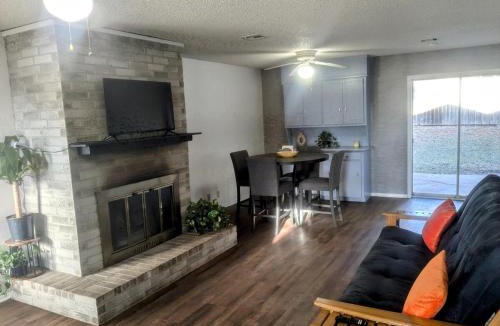 Stillwater House | Game Day Getaway 1, Walk to OSU, Prime Location